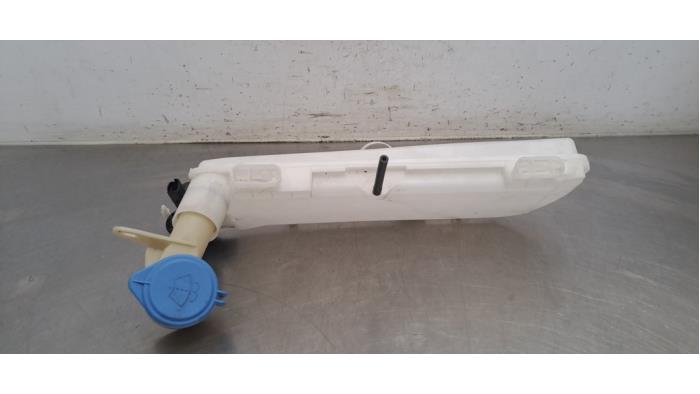 Réservoir lave-glace avant Peugeot 3008