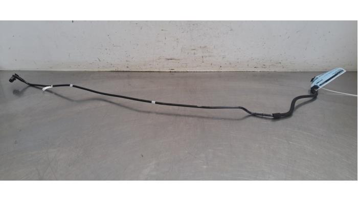 Tuyau radiateur Peugeot 3008