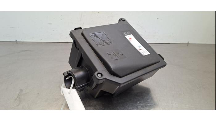 Boîte à fusibles Peugeot 3008