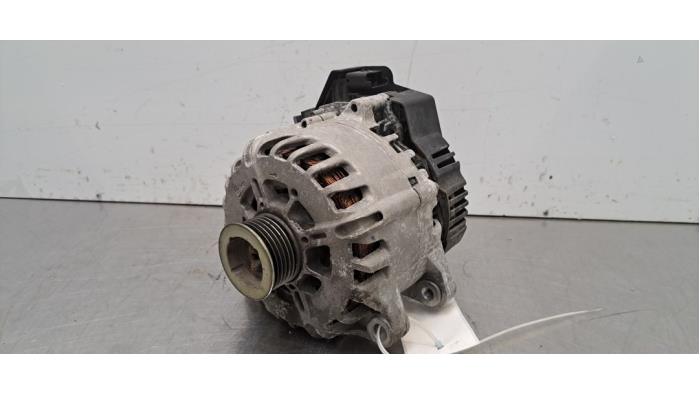 Dynamo Opel Vivaro