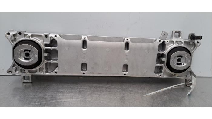 Barre moteur Peugeot 3008