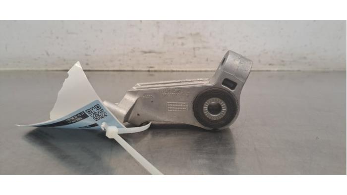 Support (divers) Peugeot 3008