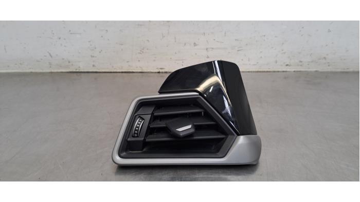 Grille aération tableau de bord BMW 3-Série