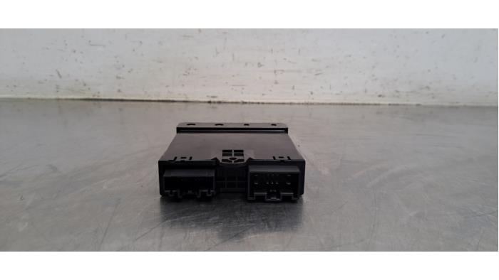 Module passage hayon Volvo XC60
