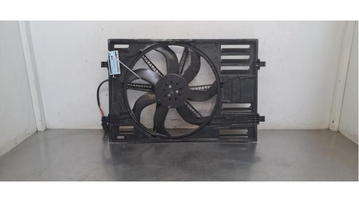 Ventilateur Volkswagen Polo
