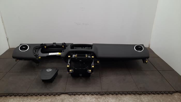 Kit airbag + tableau de bord Opel Meriva