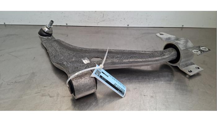 Bras de suspension avant droit Mercedes CLA