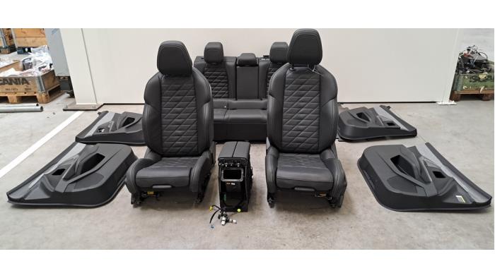 Kit revêtement (complet) Peugeot 3008
