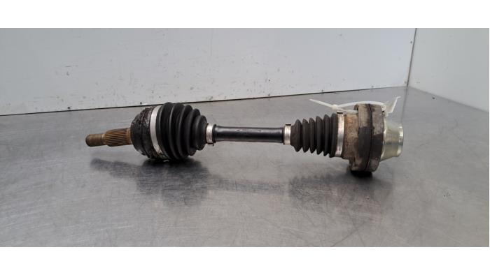 Arbre de transmission avant gauche Porsche Cayenne