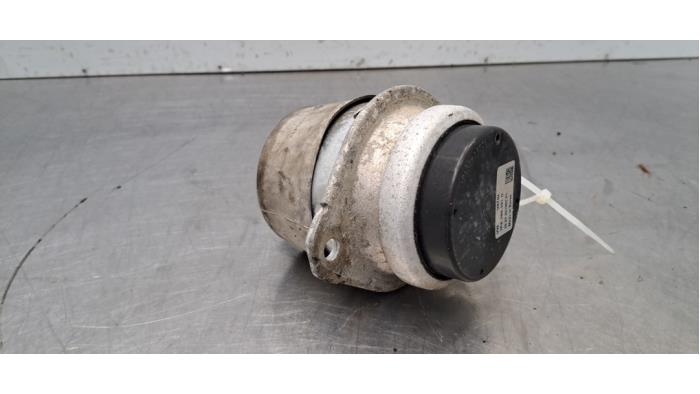 Support moteur Porsche Cayenne