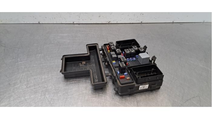 Boîte à fusibles Ford Ranger