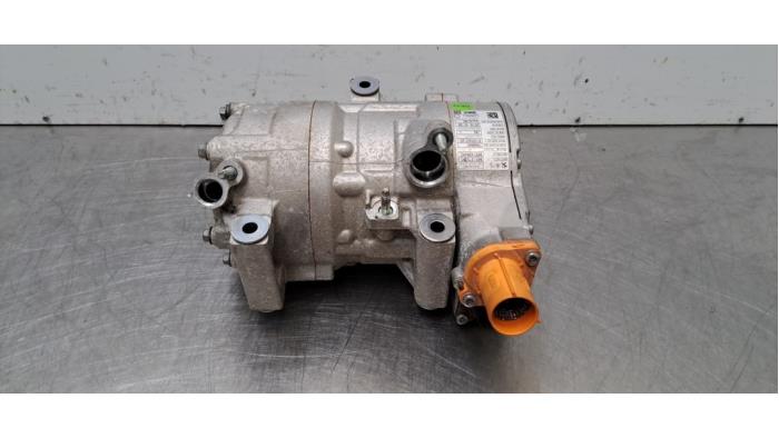 Pompe clim Peugeot 2008