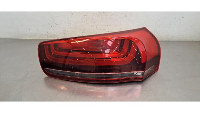 Feu arrière droit Citroen C4 Picasso