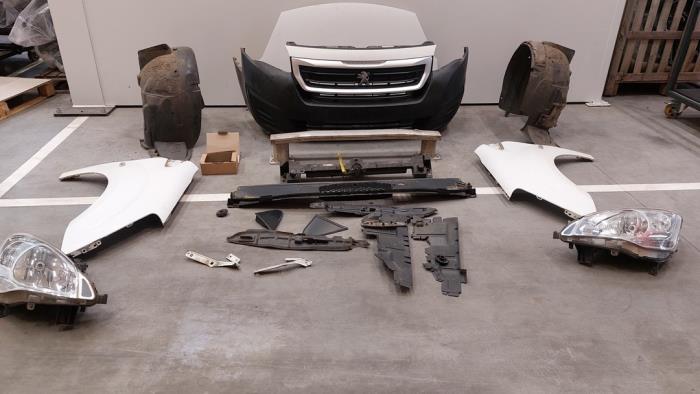 Partie avant complète Peugeot Partner