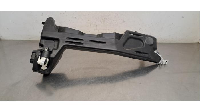 Réservoir lave-glace avant Citroen C4 Picasso