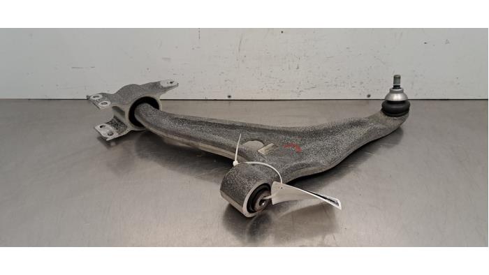 Bras de suspension avant gauche Mercedes CLA