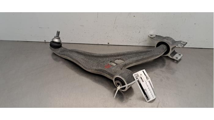 Bras de suspension avant droit Mercedes CLA