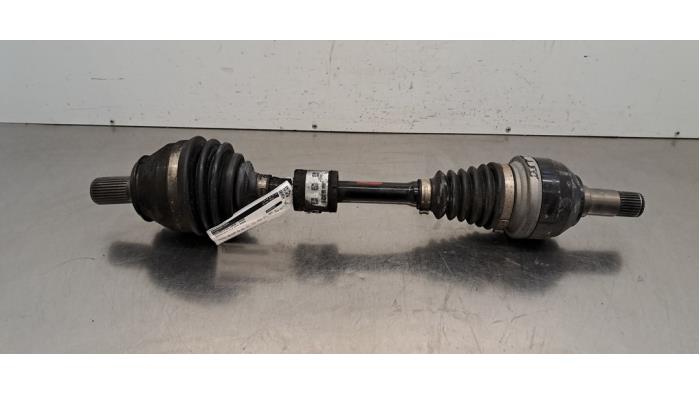 Arbre de transmission avant gauche Mercedes CLA