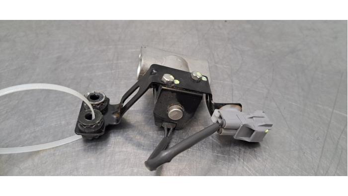 Valve d'expansion clim Hongqi E-HS9