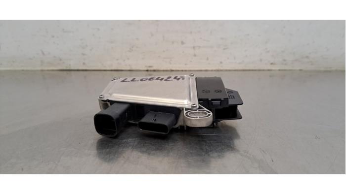 Module (divers) Peugeot 2008