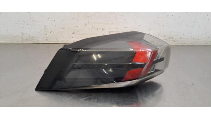 Feu arrière gauche Peugeot 2008