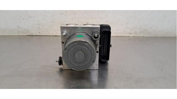 Pompe ABS Peugeot 2008