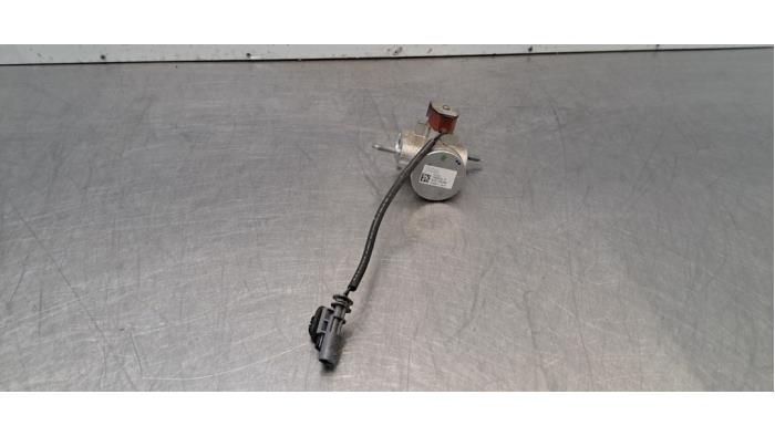 Valve d'expansion clim Peugeot 2008