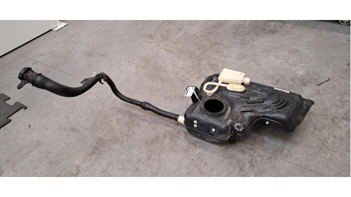 Réservoir de carburant Peugeot Partner