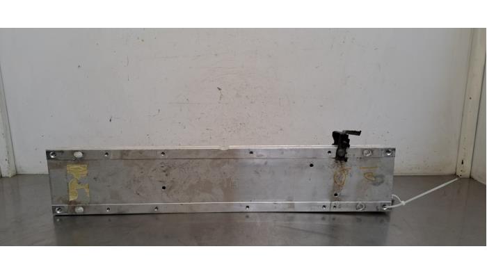 Barre moteur Peugeot 2008