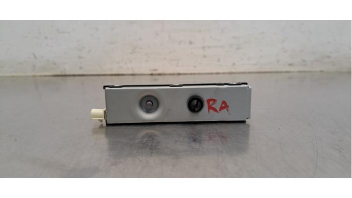 Antenne amplificateur Mercedes A-Klasse