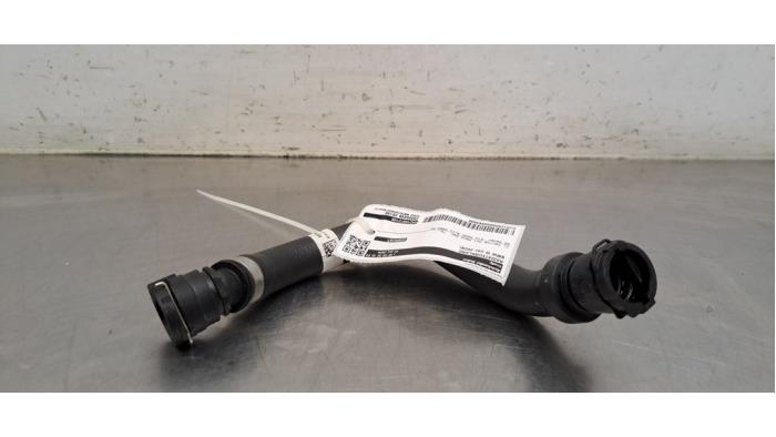 Tuyau radiateur BMW i5