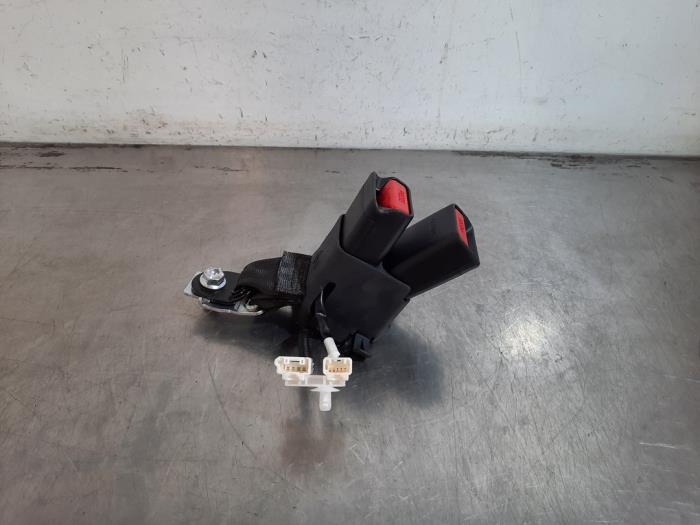 Insertion ceinture de sécurité arrière centre Toyota Corolla