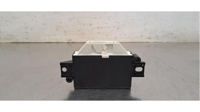 Module PDC BMW i5