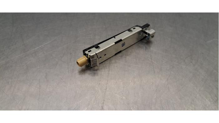 Antenne amplificateur Audi Q5