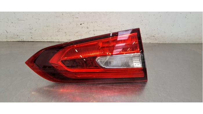 Feu arrière gauche Mercedes B-Klasse