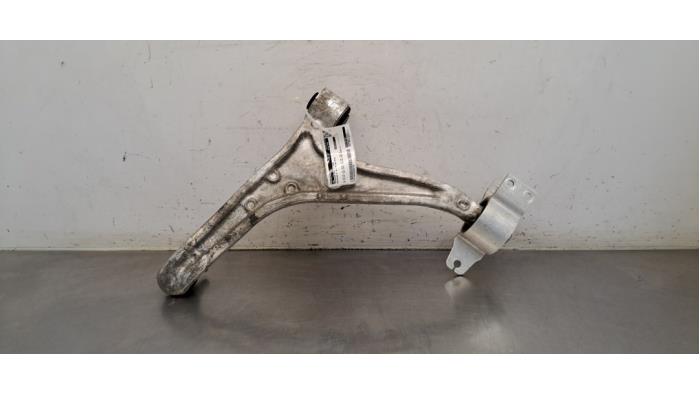 Bras de suspension avant droit Mercedes B-Klasse