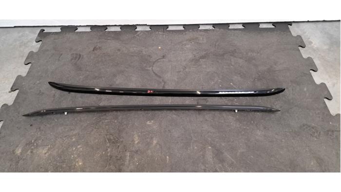 Kit rails de toit Peugeot 2008