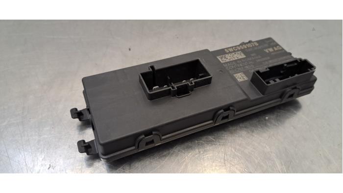 Module passage hayon Volkswagen Tiguan