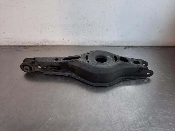 Bras de suspension arrière droit Toyota Corolla