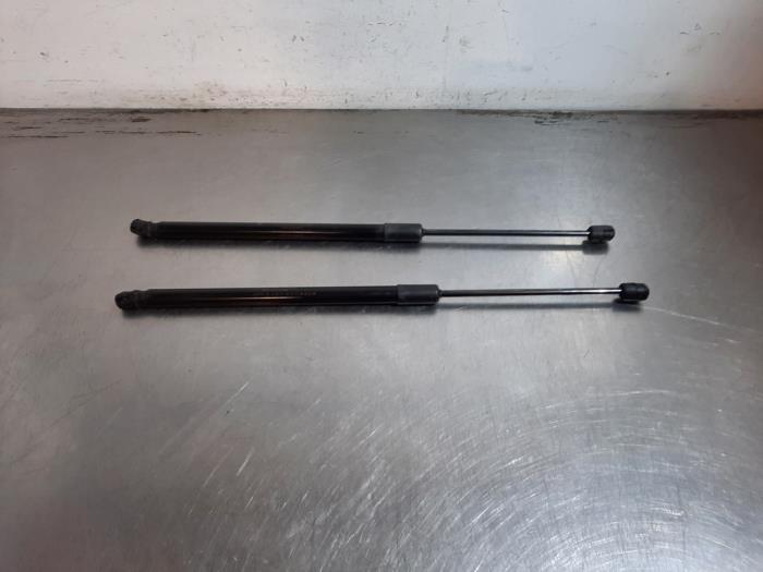 Kit amortisseur couvercle coffre Toyota Corolla