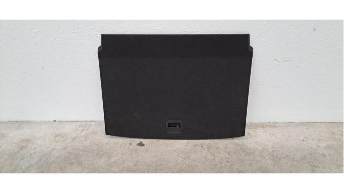 Coffre tapis Volkswagen Golf