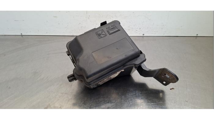 Boîte à fusibles Citroen C4 Cactus