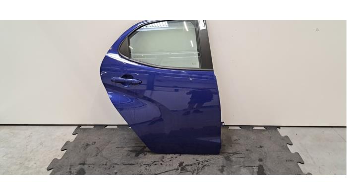 Portière 4portes arrière droite Toyota Yaris
