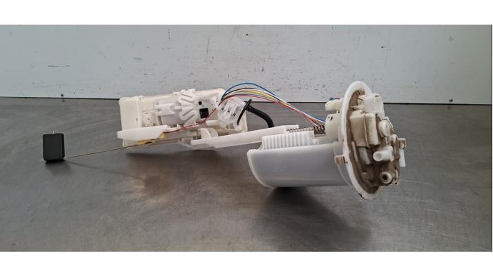 Pompe carburant électrique Toyota Yaris