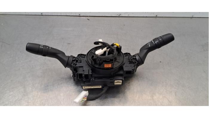 Commutateur combi colonne de direction Toyota Yaris