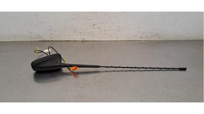 Antenne Peugeot Partner