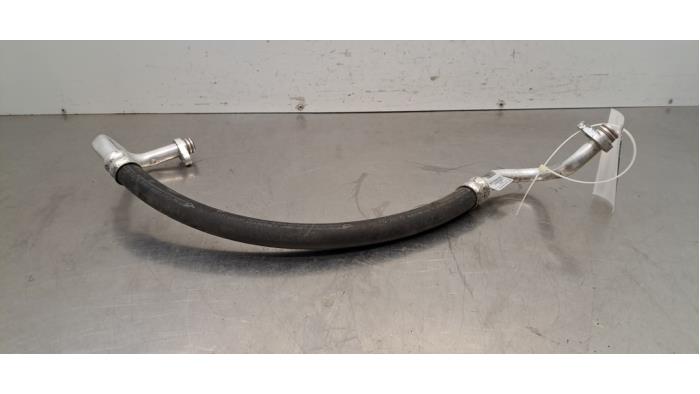 Tuyau clim Peugeot Partner