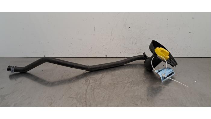 Goulot de remplissage huile Nissan Interstar