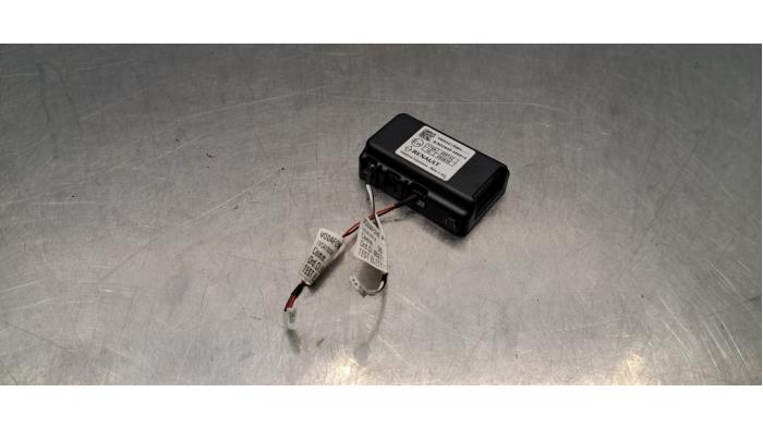 Antenne amplificateur Renault Austral
