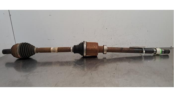 Arbre de transmission avant droit Nissan Interstar